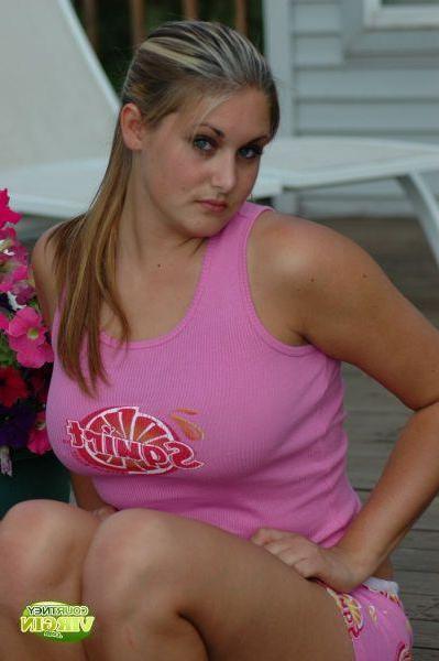 16P Pictures of Courtney Virgin letting her boobs out for some air