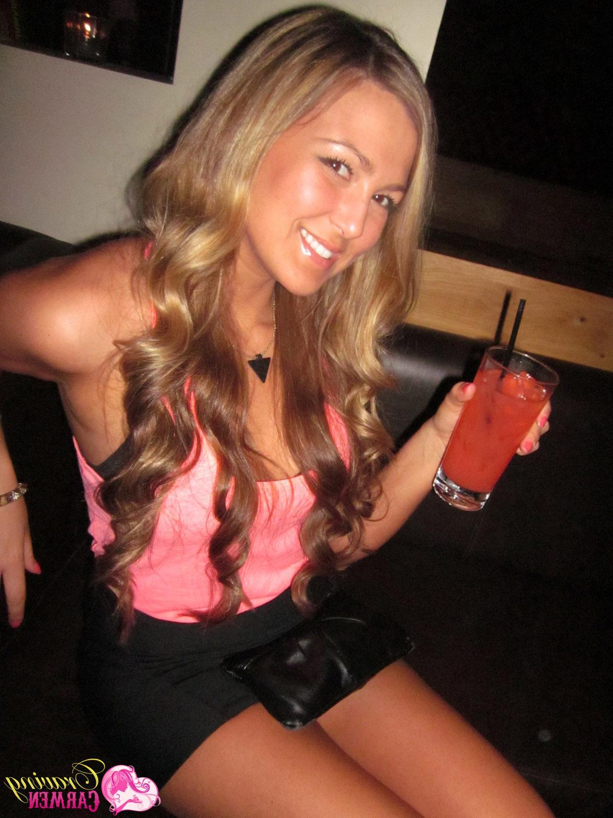 12P Candid pictures from Craving Carmen during her recent visit to Phoenix Arizona