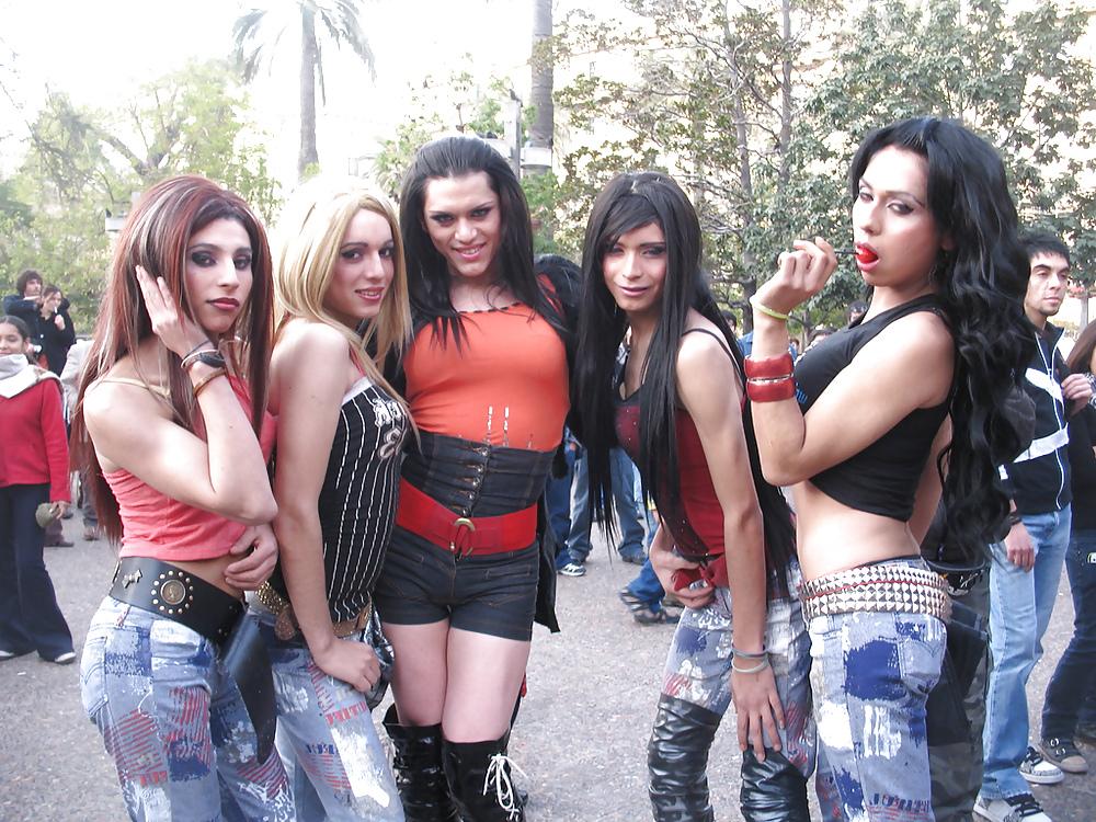 12P Hot Ladyboys.........