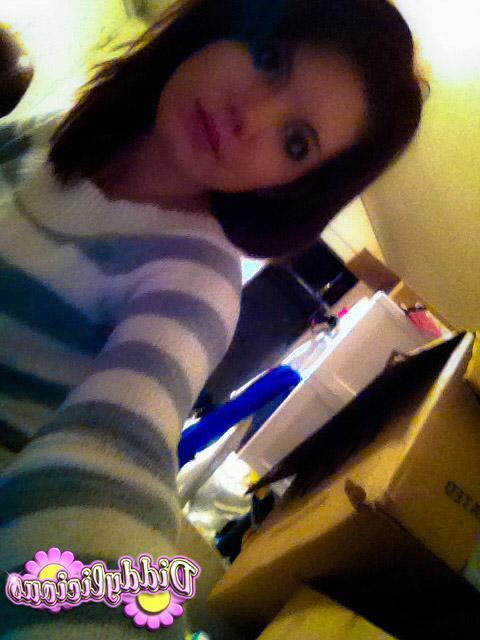 20P Candid pics of teen girl Diddylicious being a cock tease