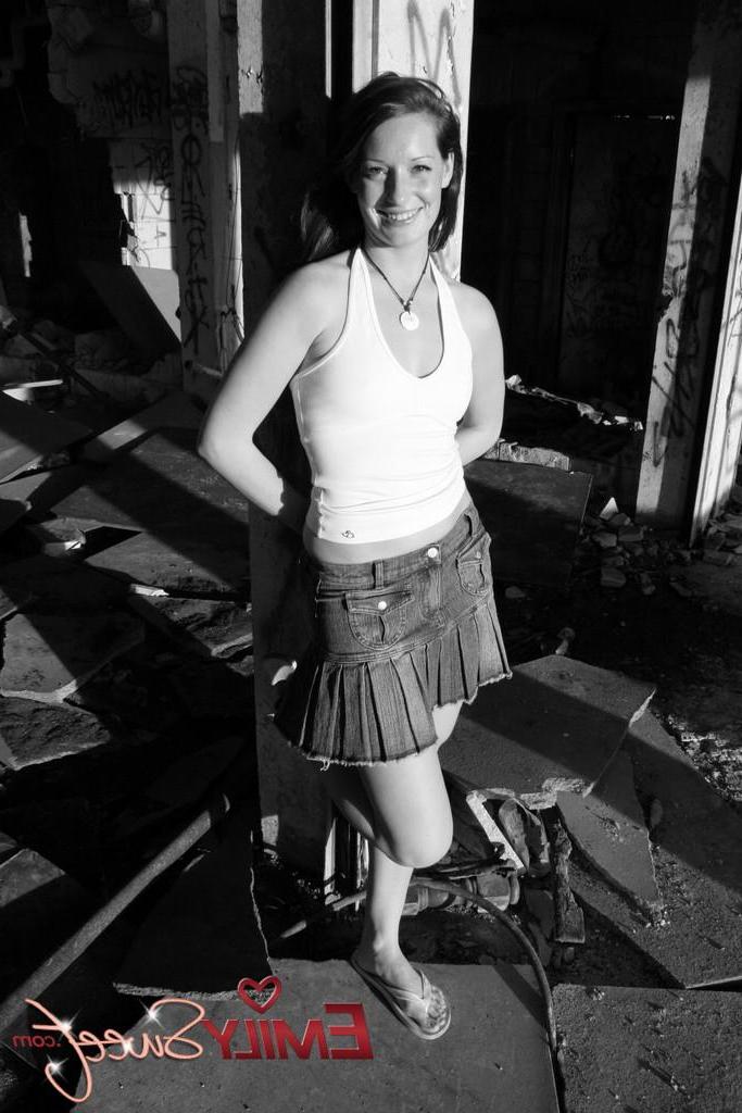 20P Pictures of teen model Emily Sweet flashing in black and white