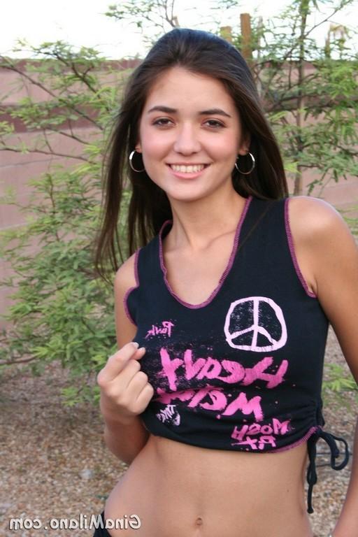 18P Pictures of Gina Milano teasing you outside