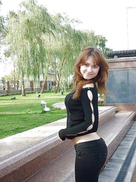 25P Nice non nude girls 01