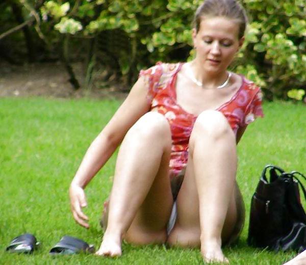 25P Voyeur Upskirt  #9