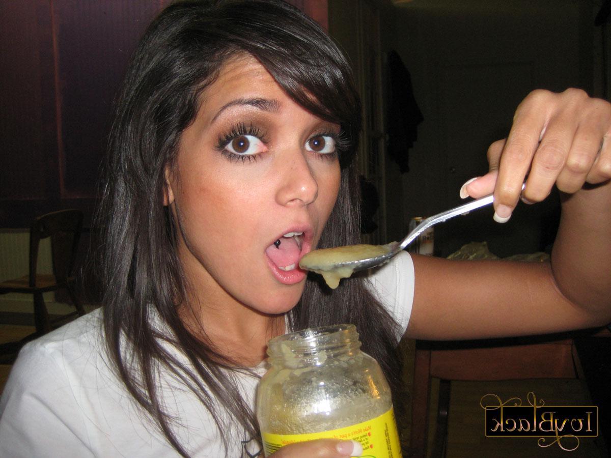 16P Pictures of teen hottie Ivy Black eating apple sauce