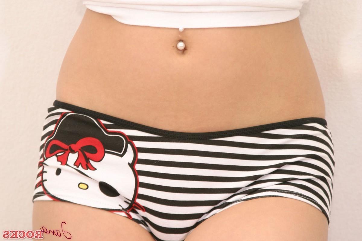 12P Sexy blonde Jana Rocks shows off her Spunky Teens thong