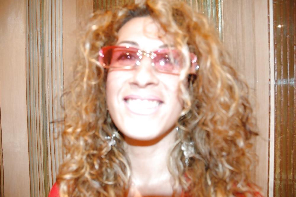 25P Hot Mature Lady