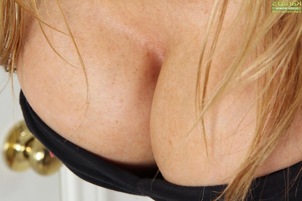16P Busty clothed babe Pamela Rivett shows off her accurate shaved snatch