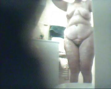 10P Bbw sister in law caught with hidden cam