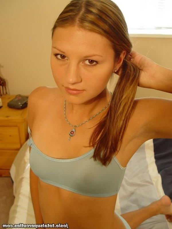 15P Josie doesnt know her underwear is seethru!