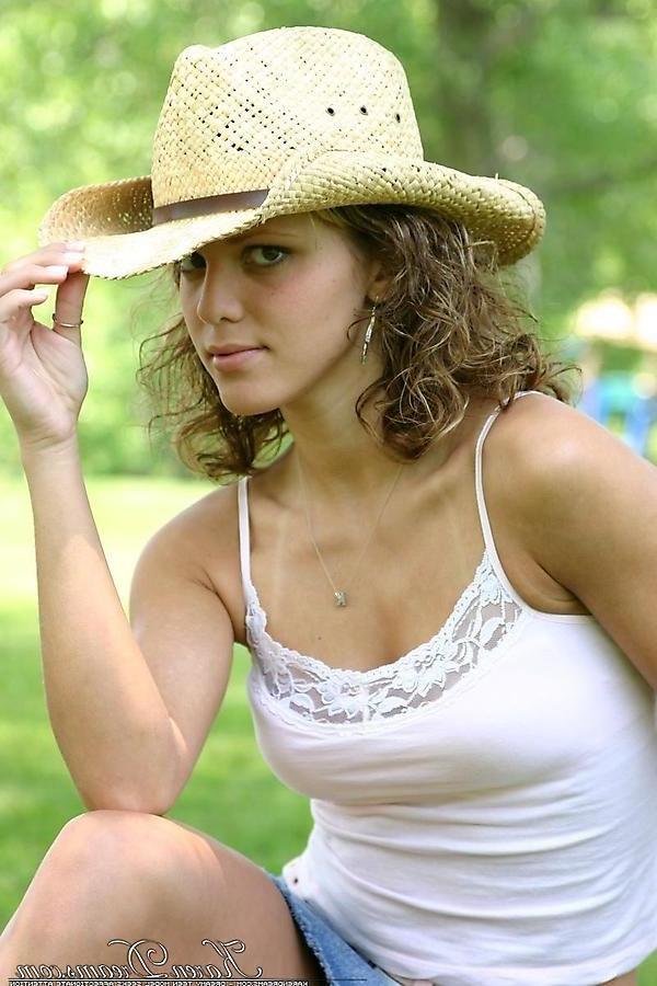 20P Pictures of teen cutie Karen Dreams being the hot farmer's daughter