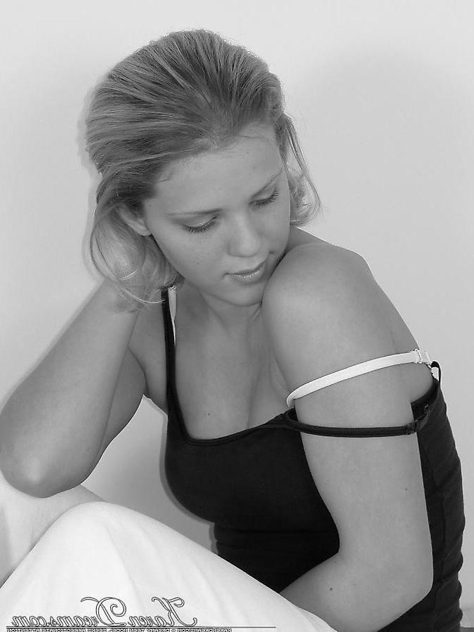 19P Pictures of teen babe Karen Dreams teasing in black and white