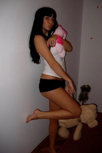 15P Greek gilrs are sluts