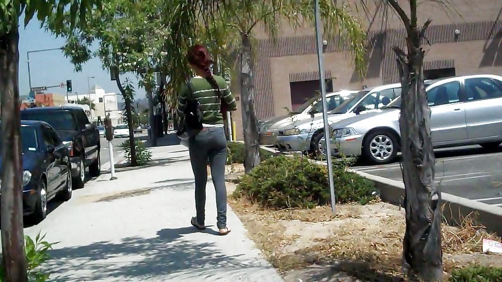 19P I followed her ass & butt in tight jeans around