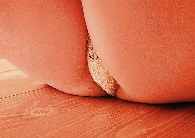 25P Close Up Pussy, Panty, & Upskirt Pictures