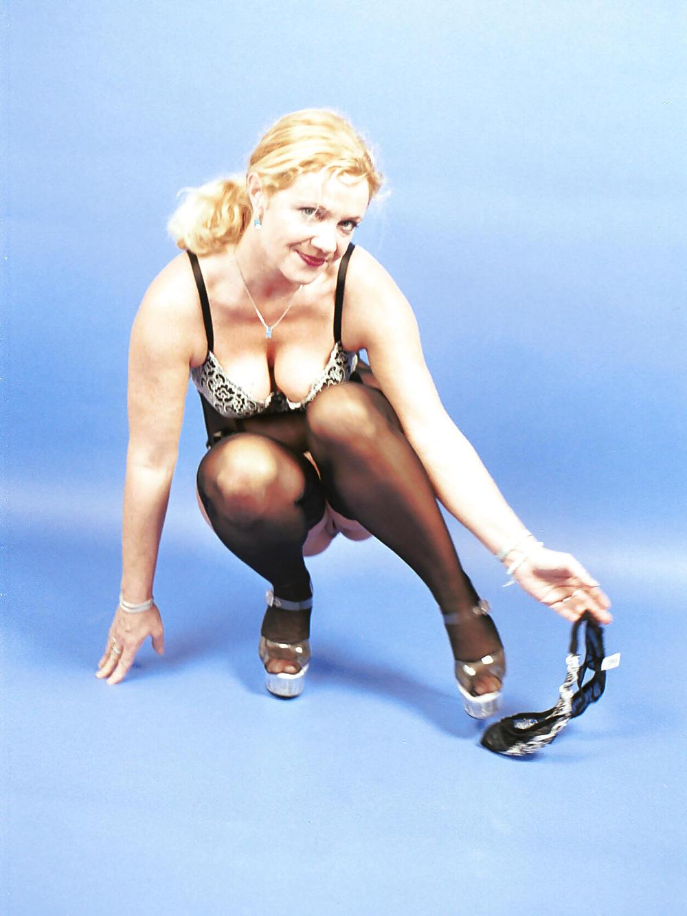 25P IDEAL MOMS -BEA DUMAS 2