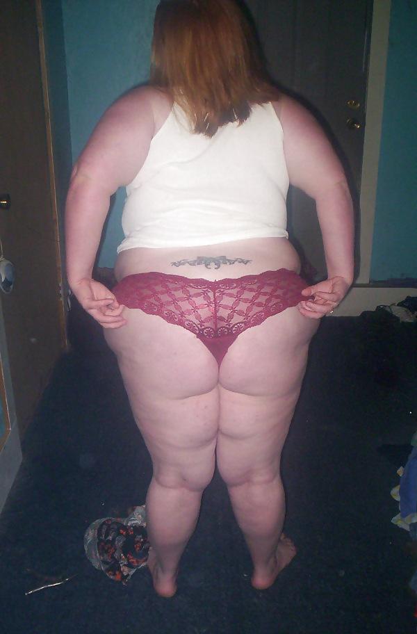 20P Slutty BBW sent me her nude photos