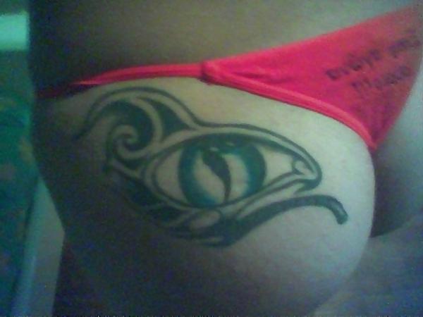 25P Greek amateur girls