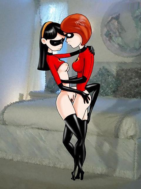 12P Disney Puta - 19 -  Mother & Daughter - Strap-On