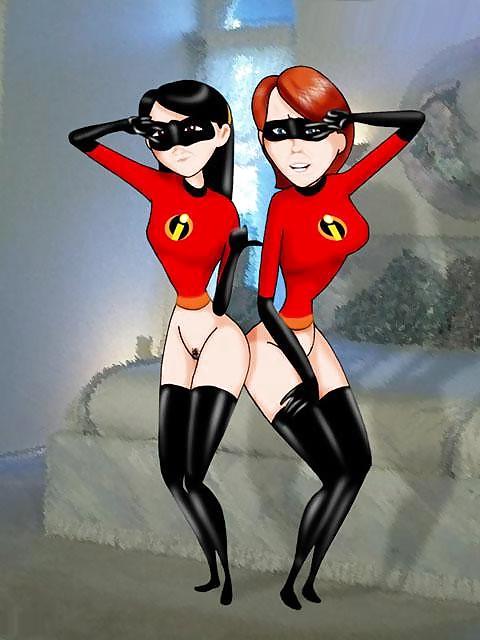 12P Disney Puta - 19 -  Mother & Daughter - Strap-On