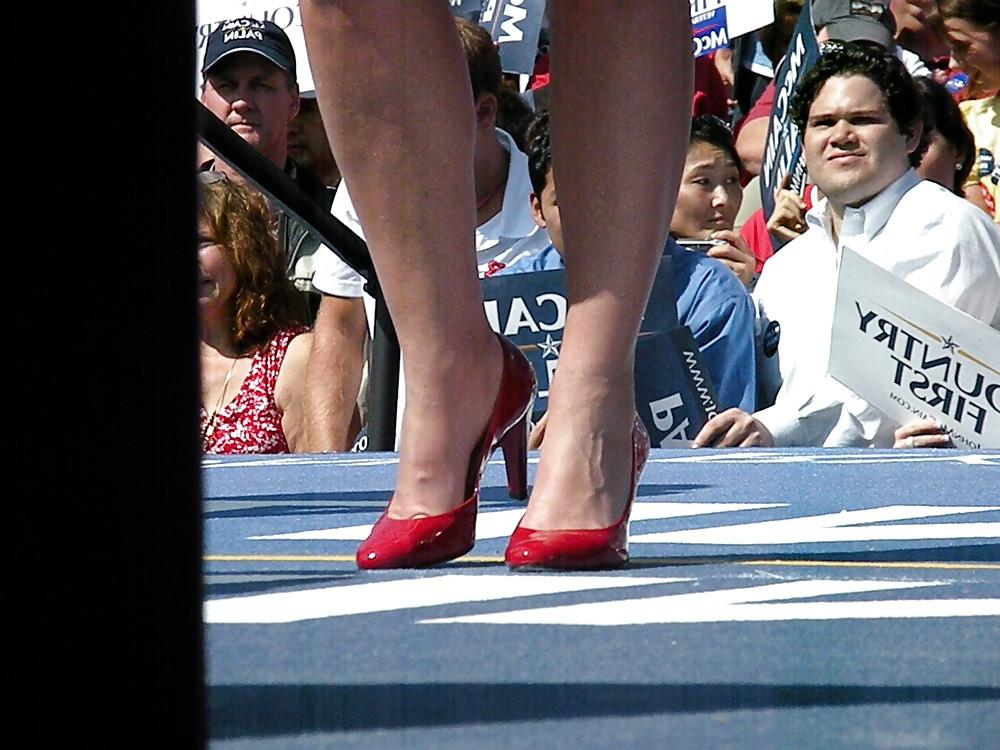 15P Sarah Palin - Red