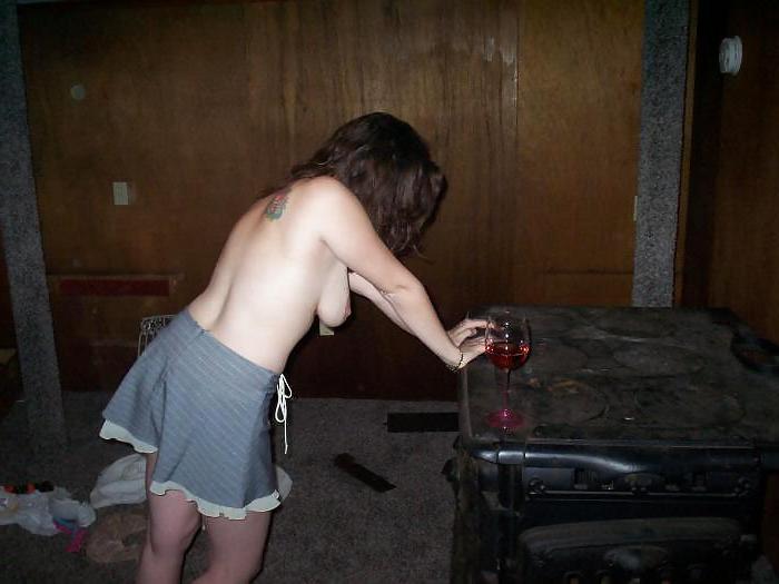 25P Young brunette with saggy tits and large areolas