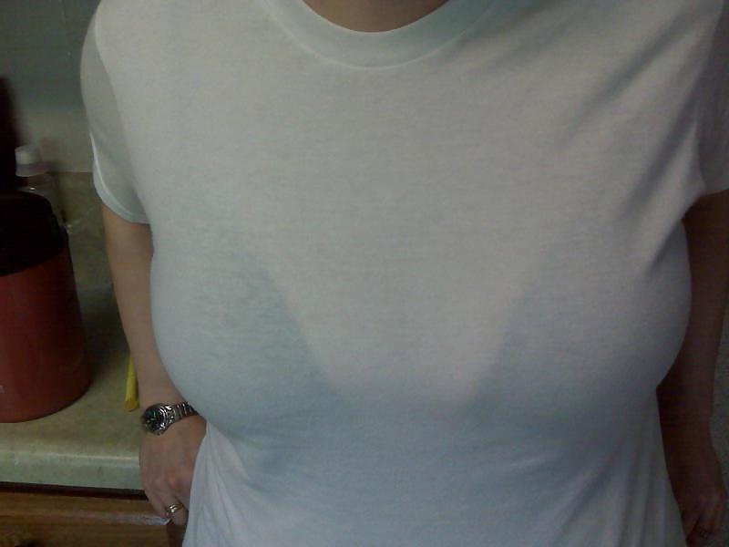 25P Wife non nude and nude