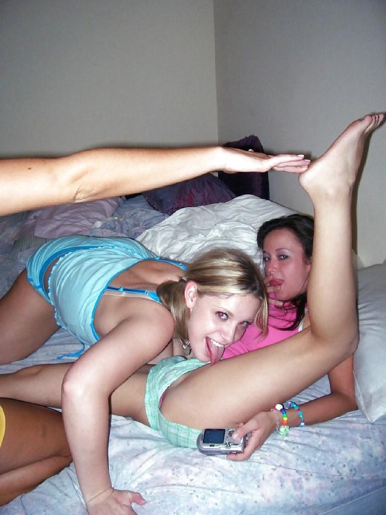 23P Lesbians i like