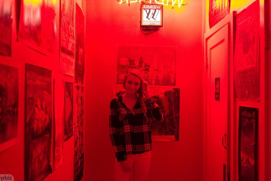 8P Blonde teen Kendra Sunderland has some fun around town