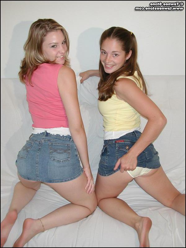 20P Pictures of Tawnee Stone and Lacey White getting nude together