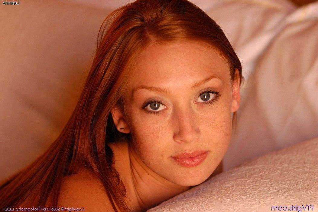 20P Pictures of redhead teen Leanne all nude for you