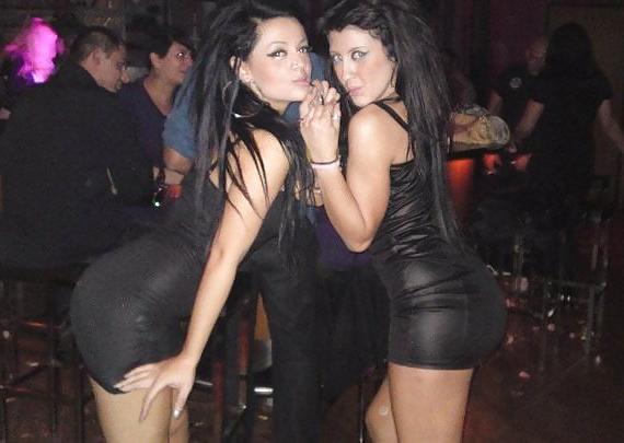 16P Greek girls 