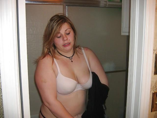 23P Chubby Teen From SmutDates.com