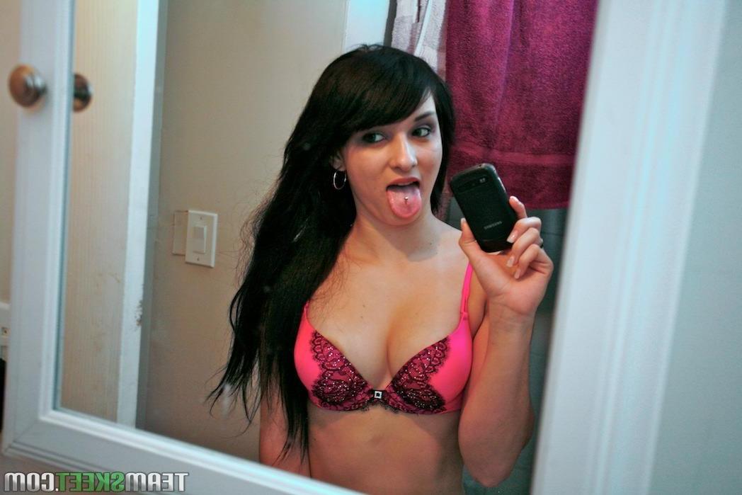 10P Brunette teen Mandy Sky does her first porn shoot