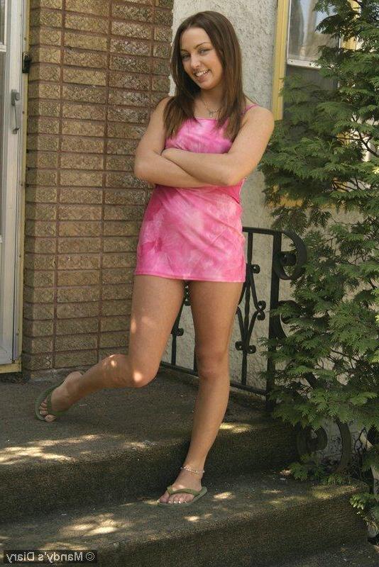 20P Pictures of Mandy\'s Diary showing you her pussy upskirt