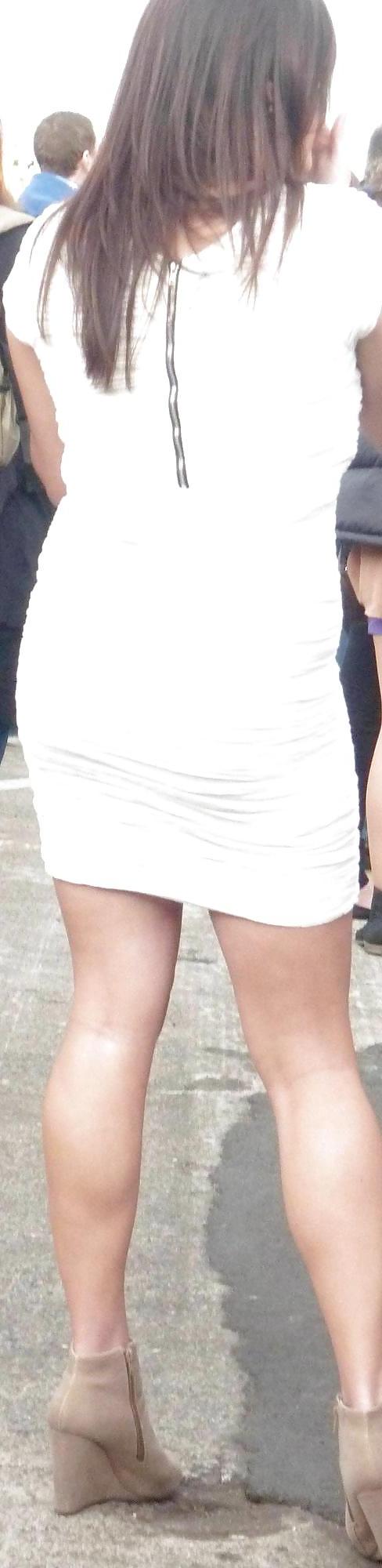 25P Voyeur Legs Pix