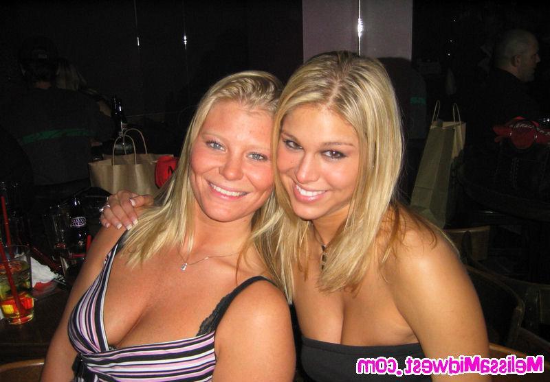 15P Melissa Midwest out partying