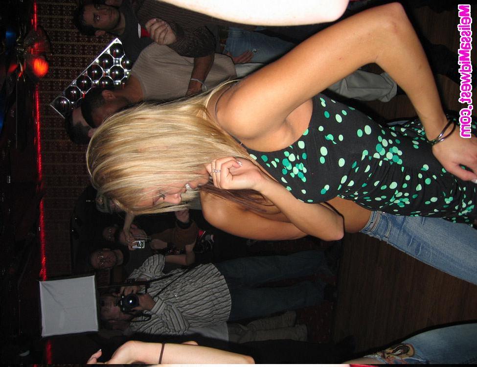 15P Melissa out on the town