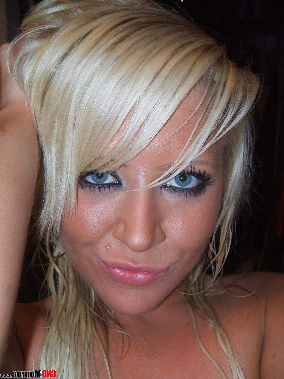 15P Pictures of teen cutie GND Monroe rubbing her wet pussy
