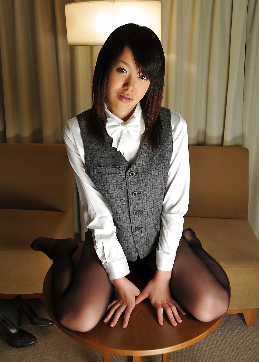 25P Bürodame - Yui Amakawa