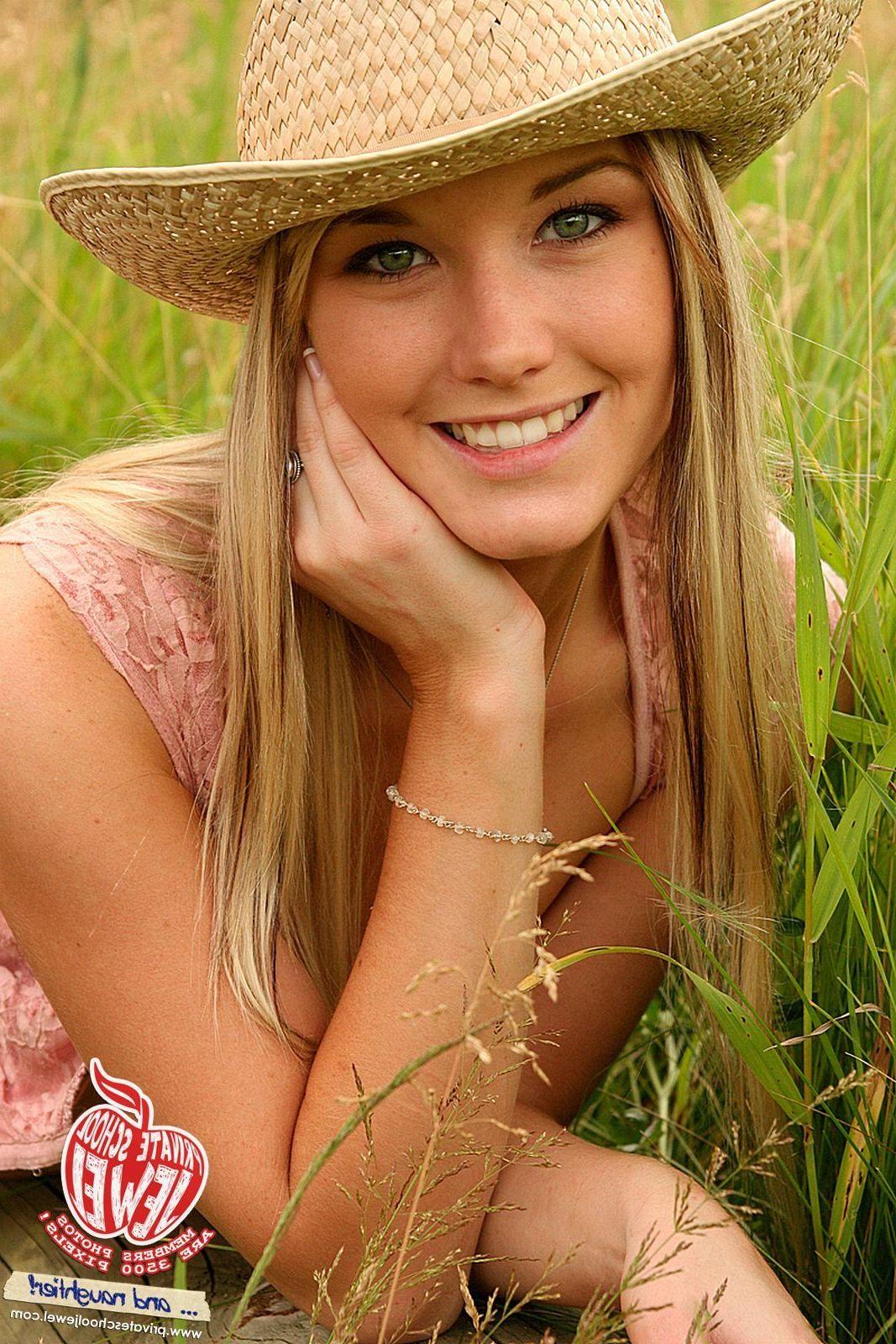 14P Pictures of Private School Jewel being the naughty farmers daughter