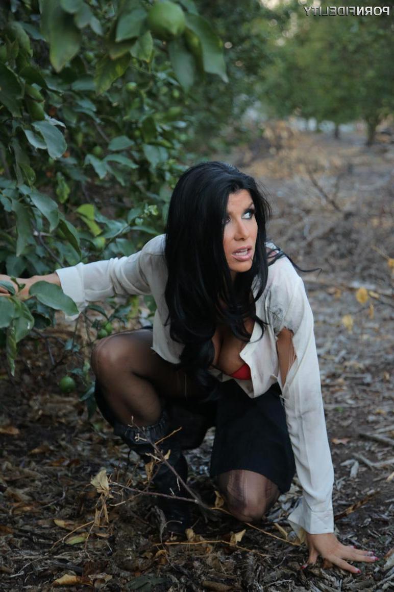 14P Busty girl Romi Rain gets some rough sex in her black boots