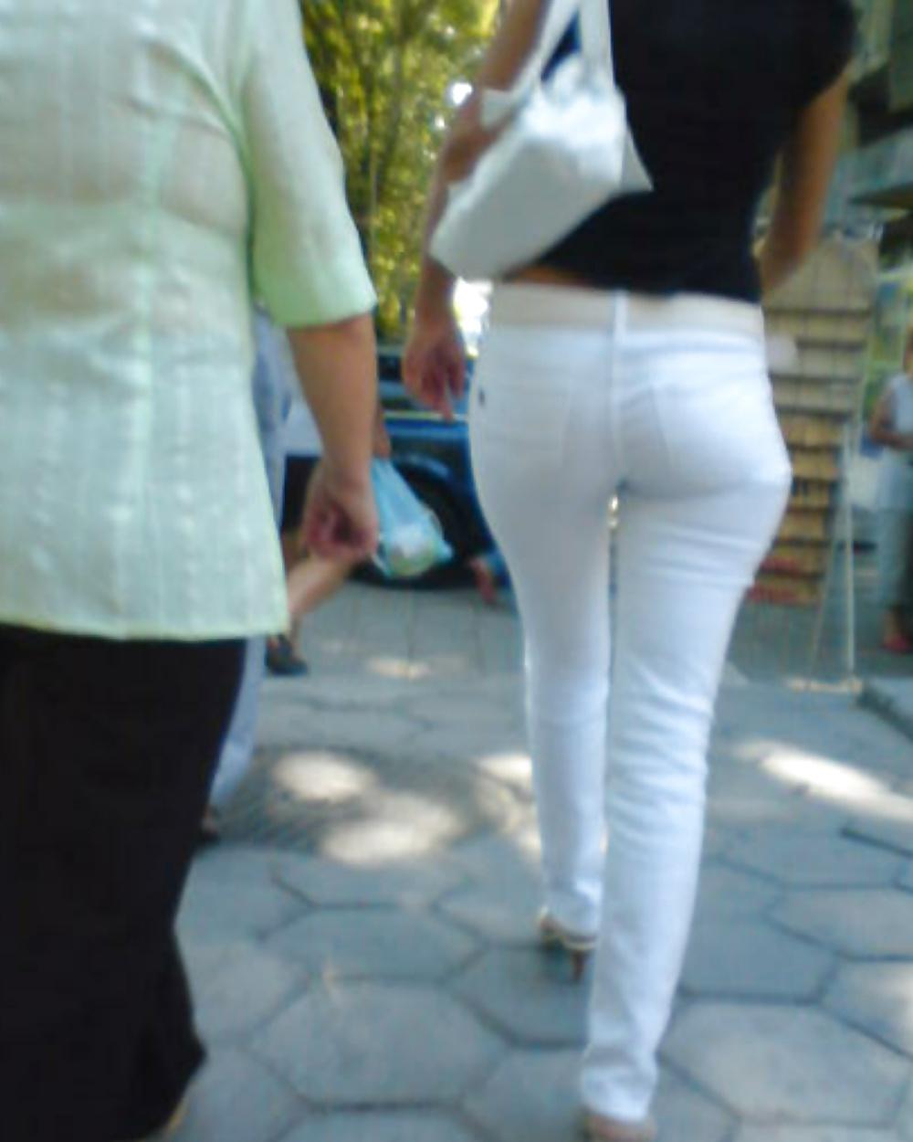 25P Nice butt ass