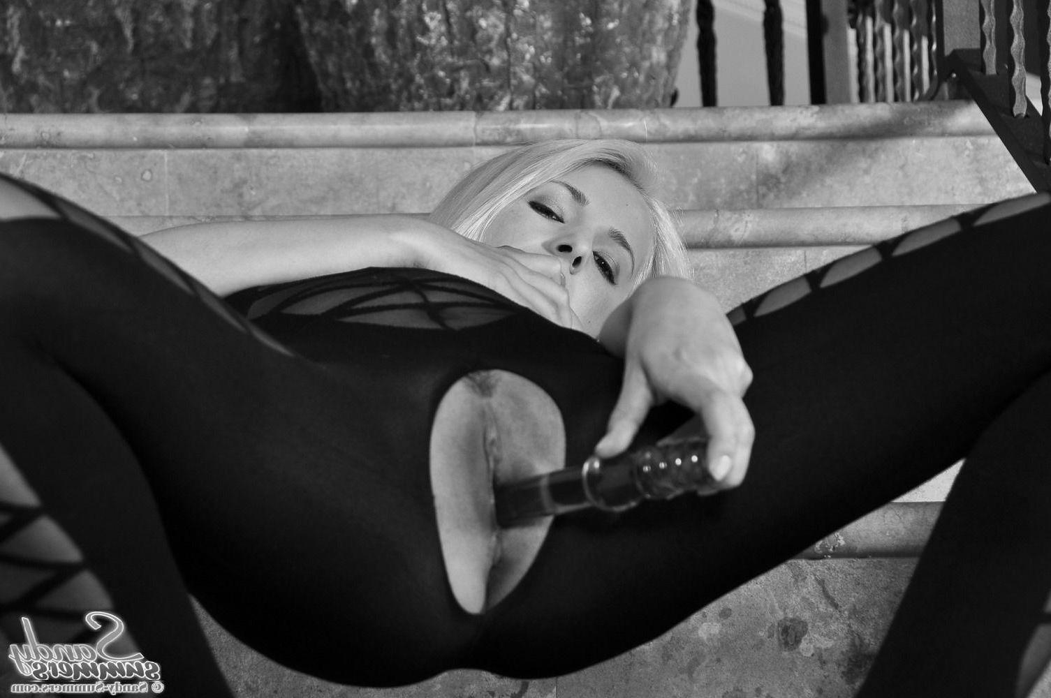 19P Pictures of teen Sandy Summers masturbating in black and white