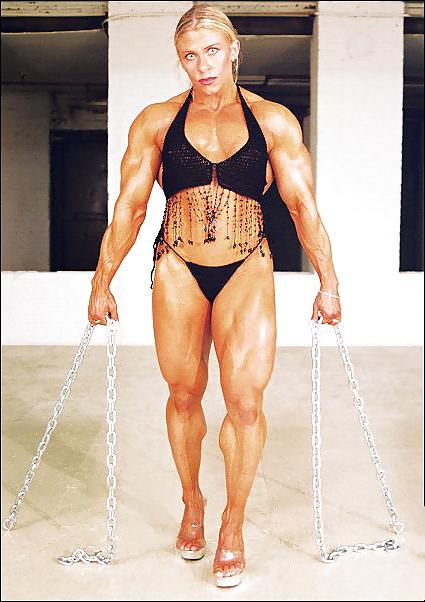 25P Muscular Marja (non-nude)