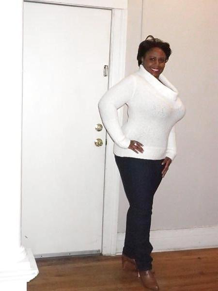 25P Busty Ebony Babes From,SmutDates.com