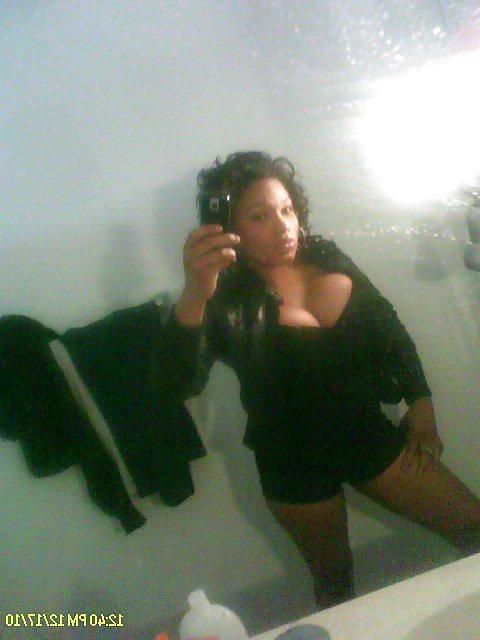 25P Busty Ebony Babes From,SmutDates.com