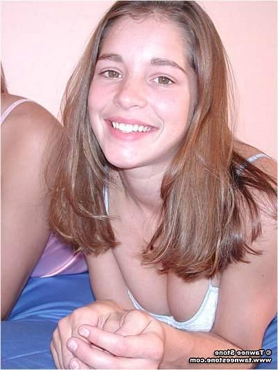 18P Tawnee and Tori get nude