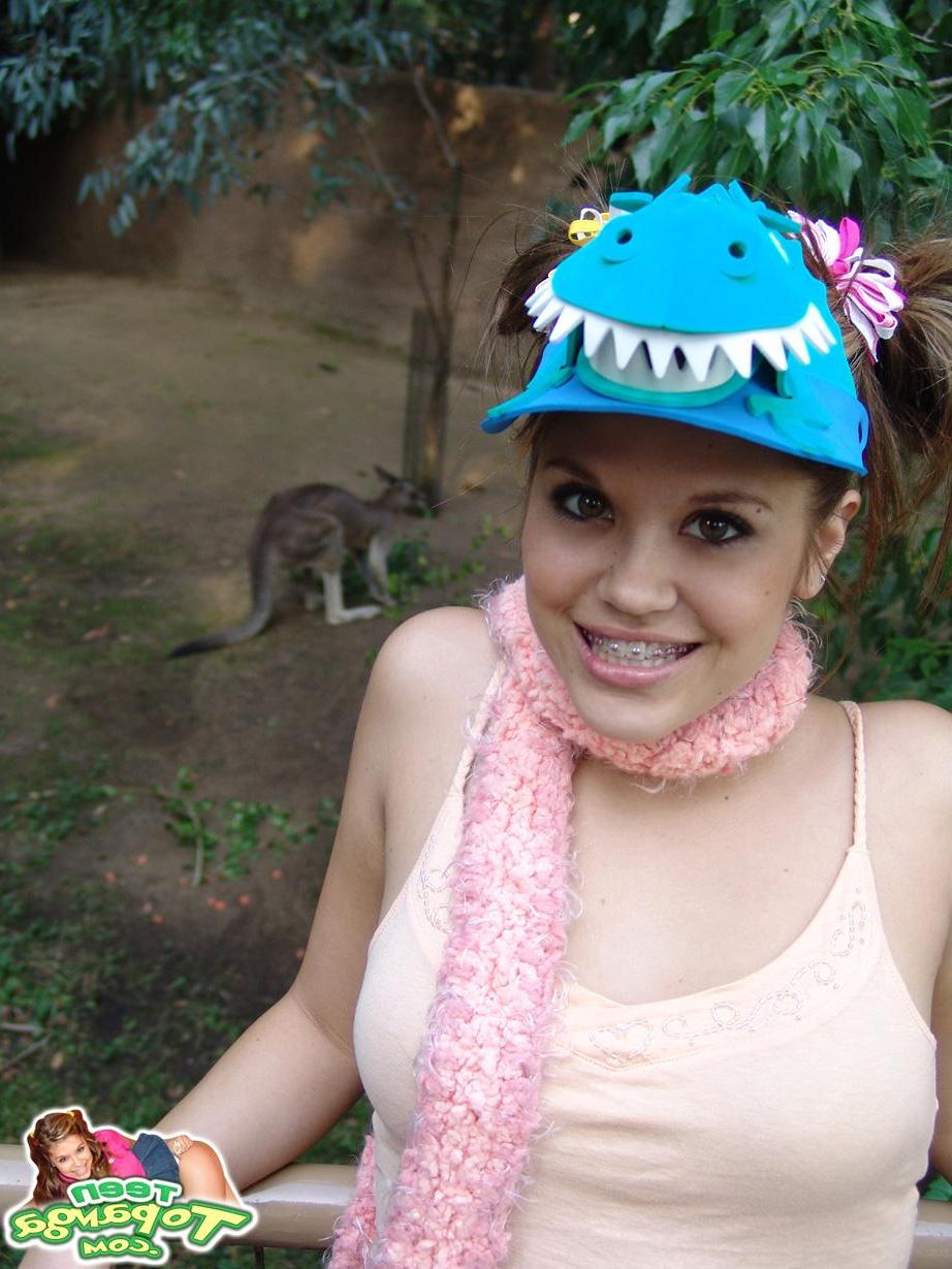 18P Pictures of Teen Topanga messing around at a zoo