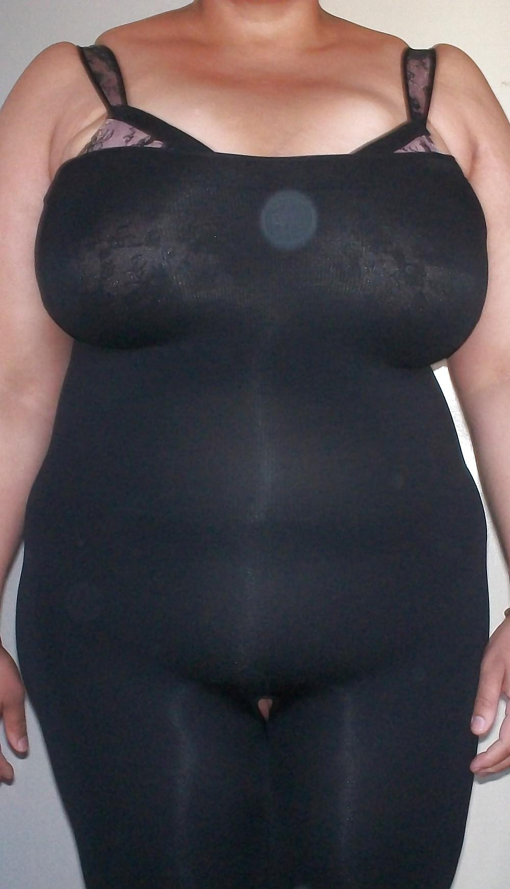 5P My Sexy BBW In Her Crotchless Bodysuit....